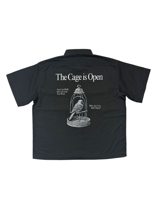 Dark Grey // Uncaged