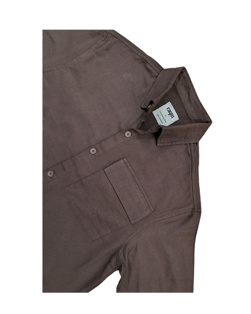 Dark Brown: Deep Mocha